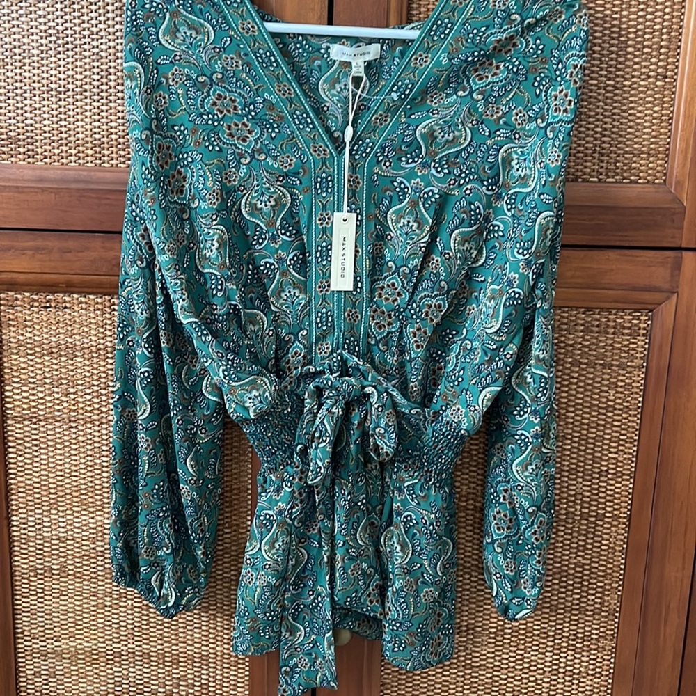 Max Studio Blouse NWT